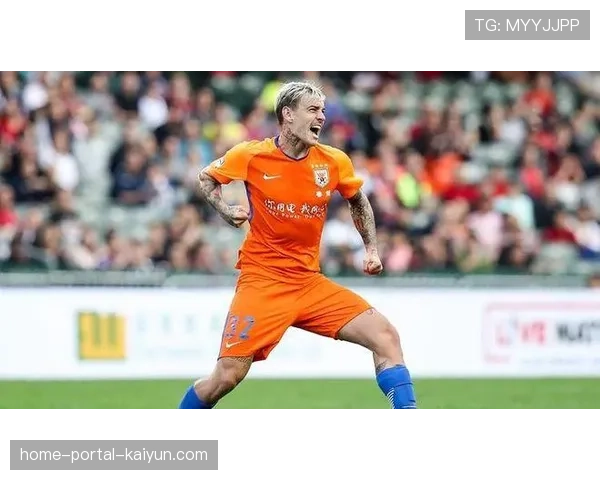 斯图加特高位防线控场风险 身后空当容易被对手利用